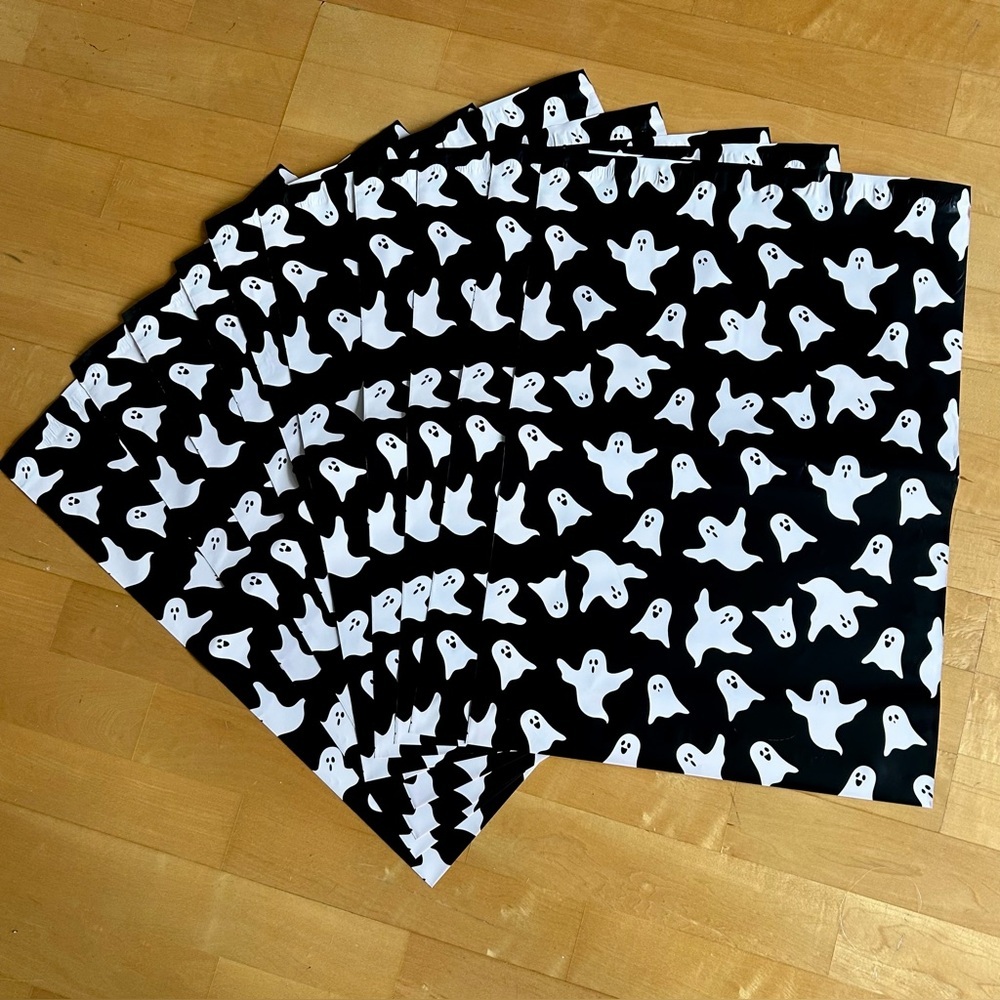 10 Count - 14x19 Polymailers (GHOSTS)